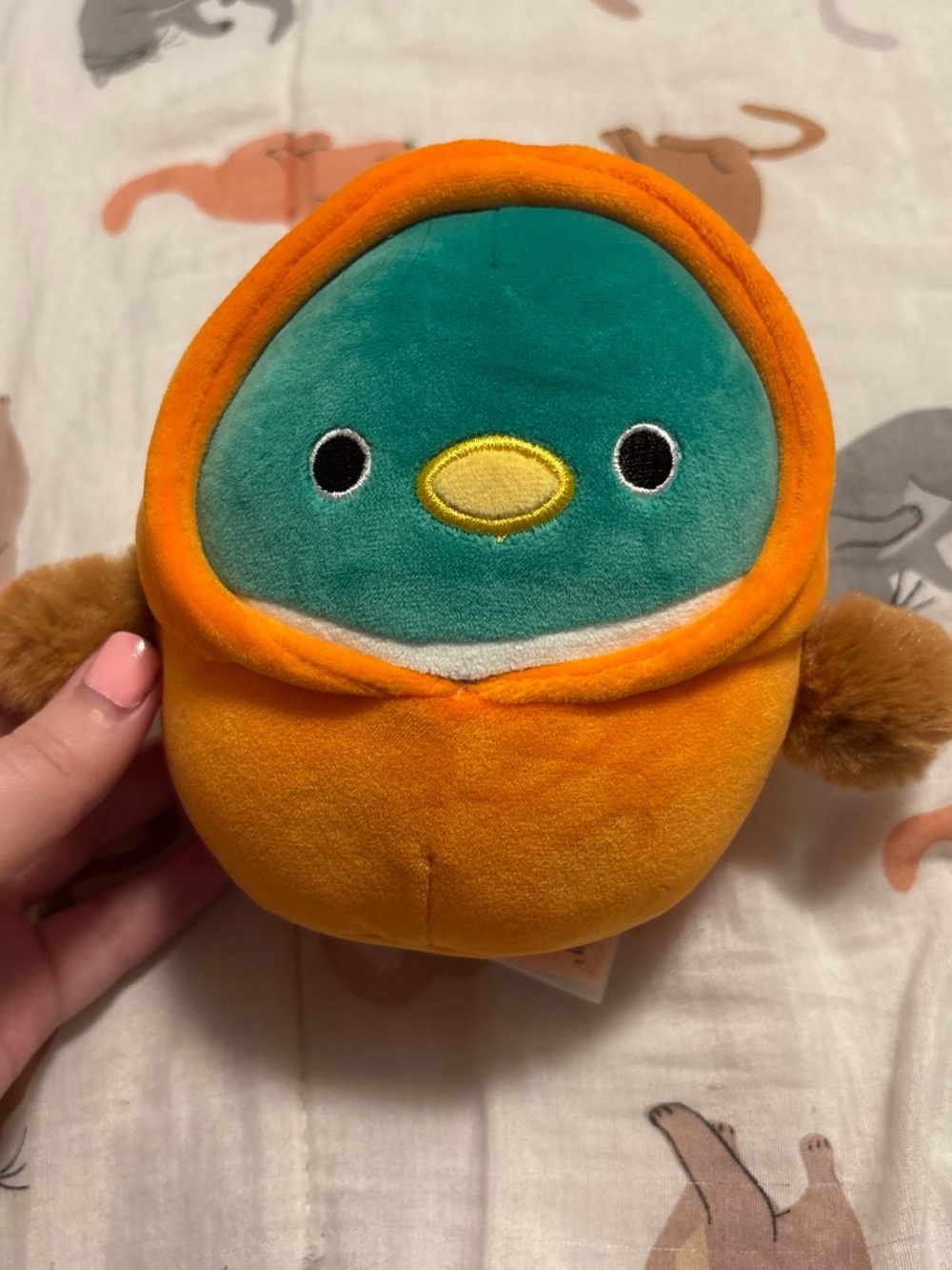 avery pumpkin halloween squishmallow